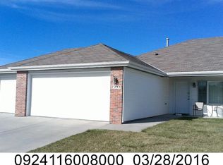 7233 S 16th St, Lincoln, NE 68512
