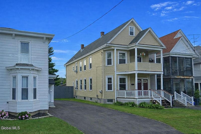 2nd image of 137 Second Street