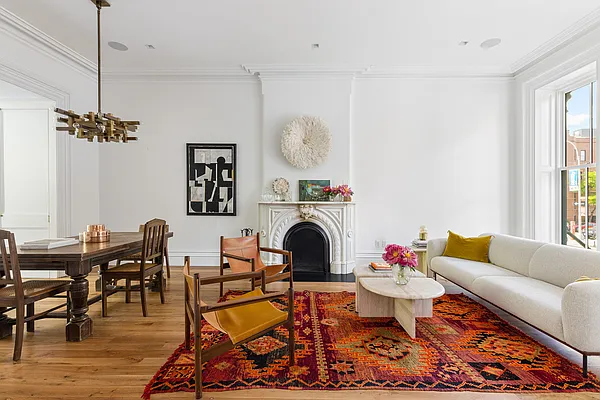 Sold by Compass | media 5