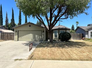 2324 W Delta Ave, Visalia, CA 93291