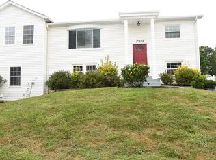 12802 Kingswell Dr, Woodbridge, VA 22193