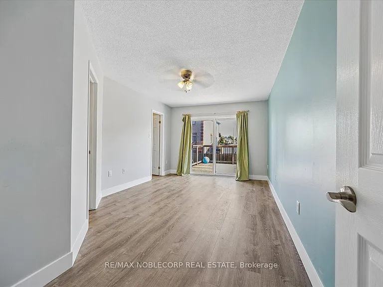 210 Dunsmore Ln #MAIN — Photo 8