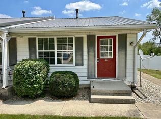 65 Sunset Dr #5F, Bluffton, IN 46714