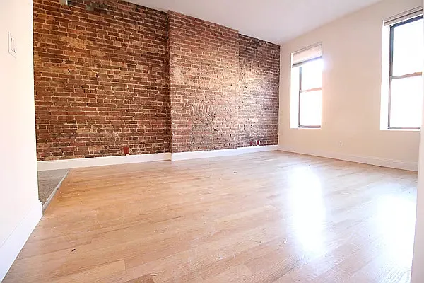 Rented by Luxor Homes & Investment Realty | media 9