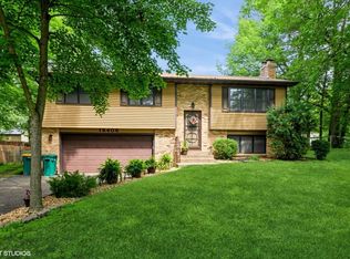 18406 Lakeview Point Dr NE, East Bethel, MN 55092