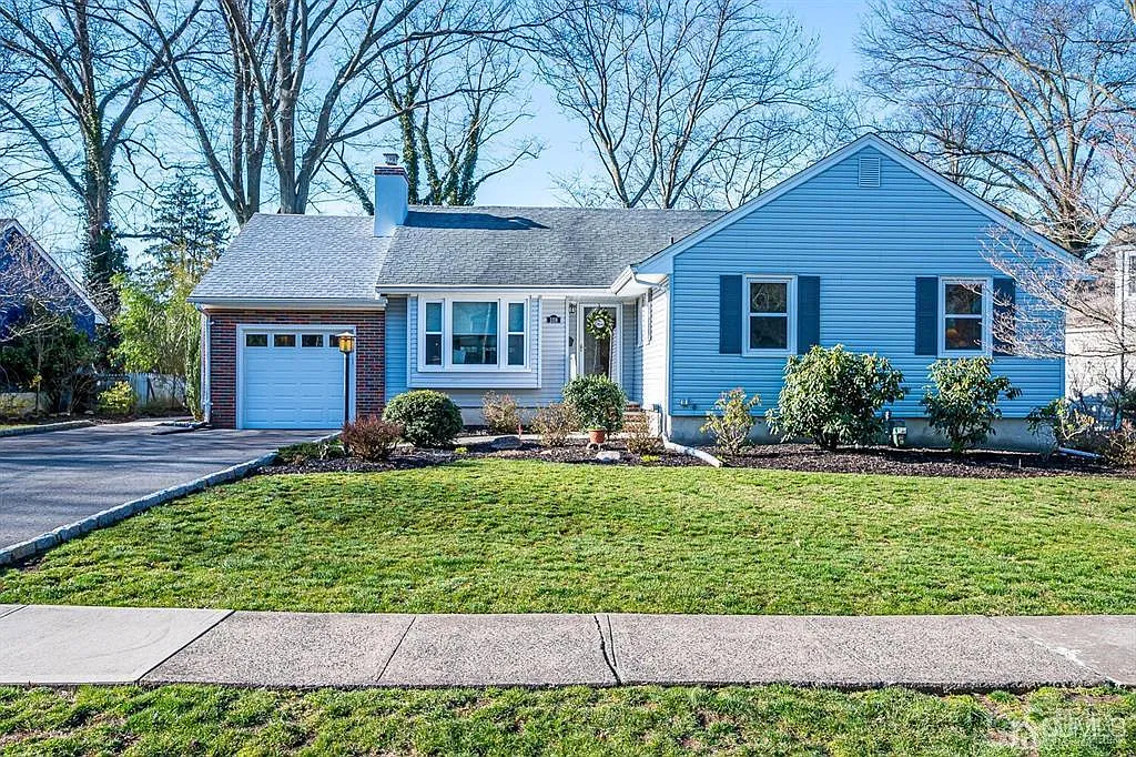 108 Mason Dr photo 1