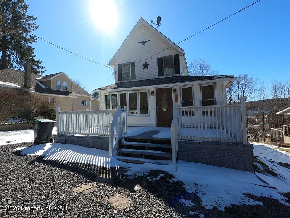 1st image of 355 Ridge Ave