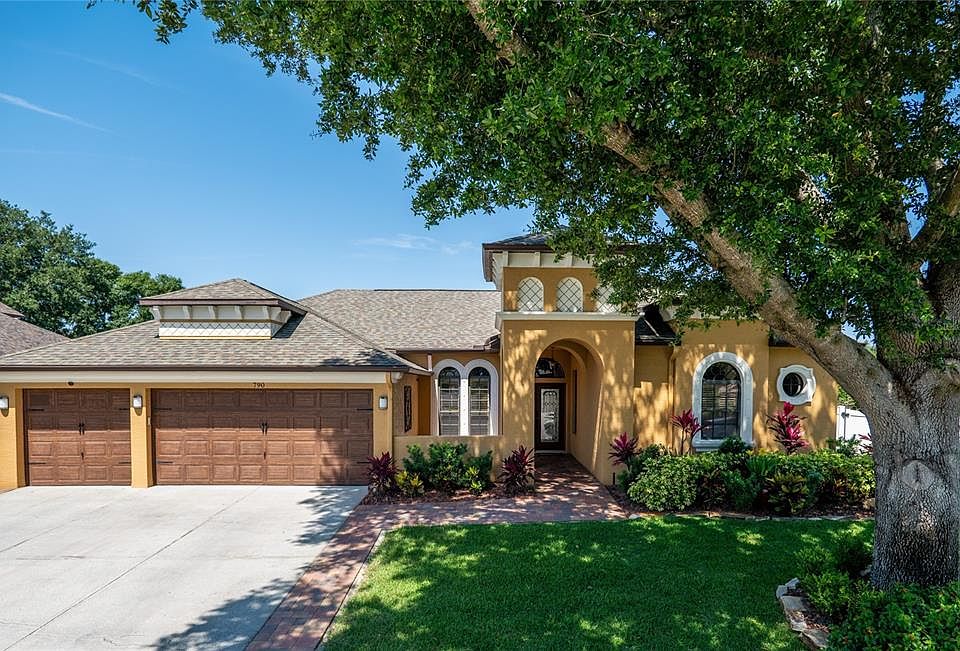 1st image of 790 COUNTRY CHARM CIRCLE