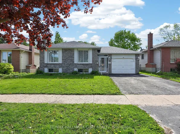 13 Bronte Cres, Barrie, ON L4N 5B8