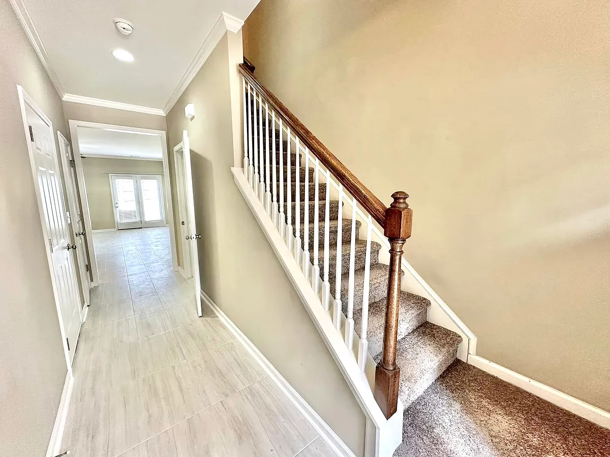 Building Photo - 179 Shady Grove Dr