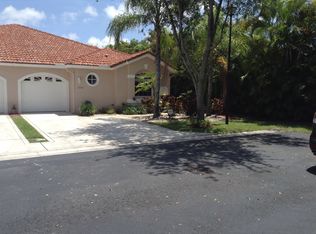 18500 Via Di Sorrento, Boca Raton, FL 33496