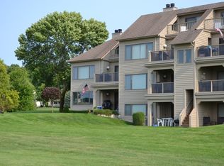 700 Front St APT 71, Boyne City, MI 49712