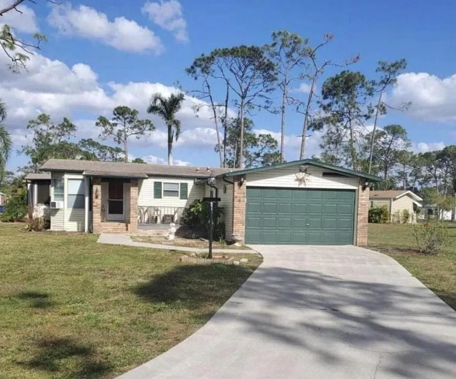 2 bed, 2.0 bath, 1260 sqft, $1,800 — Photo 1