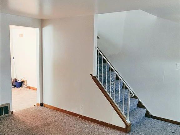 4th image of 644 Minnesota Ave #2