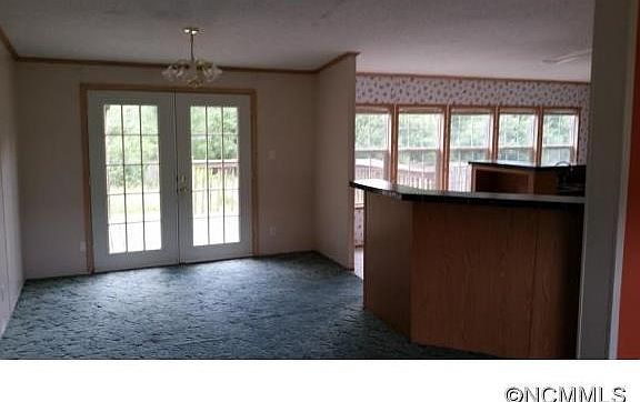 4th image of 104 Josiah Ln