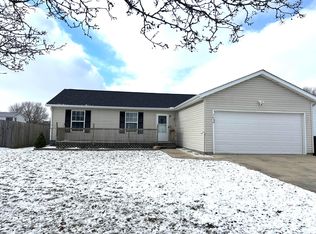 5036 Nelson Dr, South Bloomfield, OH 43103