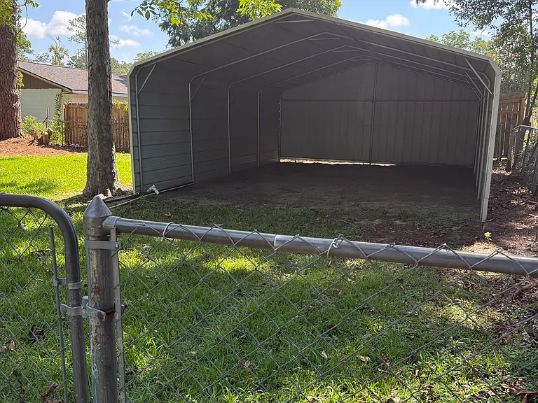 705 Dane St — Photo 2