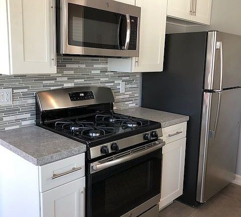 4th image of 4612 Marlborough Dr