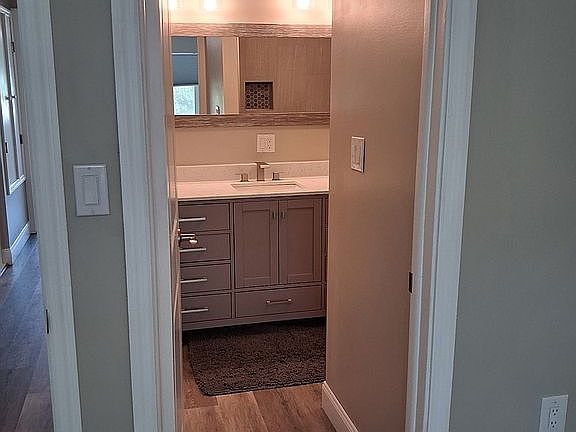 5th image of 433 S Paula Dr APT 21