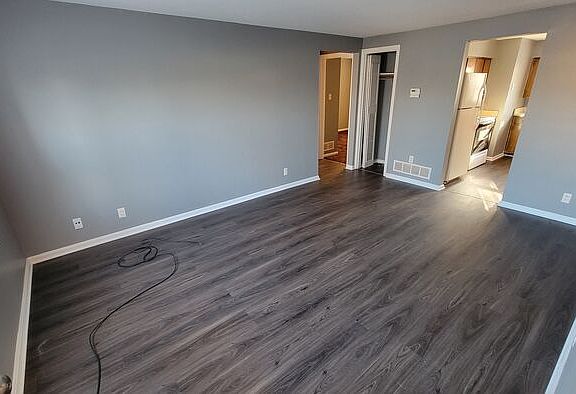 2nd image of 3706 Noblitt Dr #2