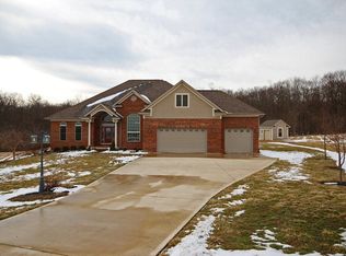 137 Hummingbird Ct, Chillicothe, OH 45601