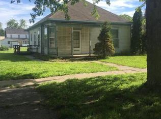 305 Laramie St, Marysville, KS 66508