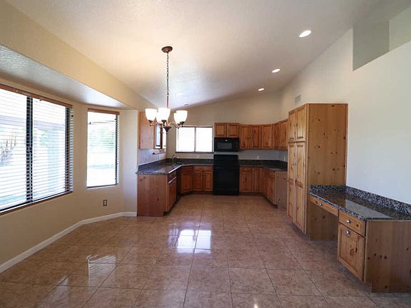 3rd image of 6531 N 185th Ave