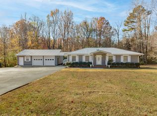 20 Hemlock Dr, Bracey, VA 23919