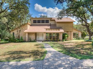 13302 Hunters Hollow St, San Antonio, TX 78230
