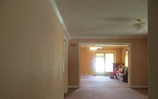 5th image of 11 Mountain Side Dr