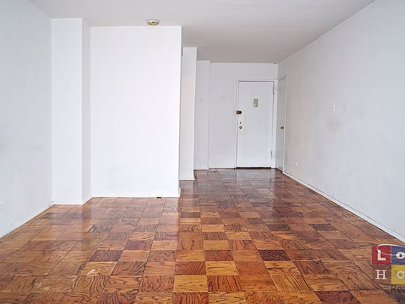 3rd image of 268 Broadway Broadway #A102