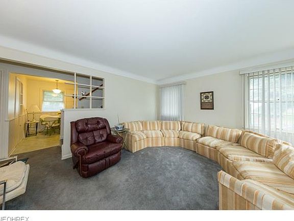 3rd image of 3933 Jo Ann Dr