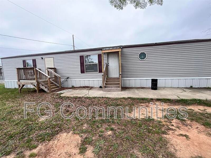 2nd image of 6403 Bentwood Ln