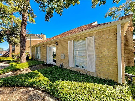 4th image of 2800 Jeanetta St APT 806