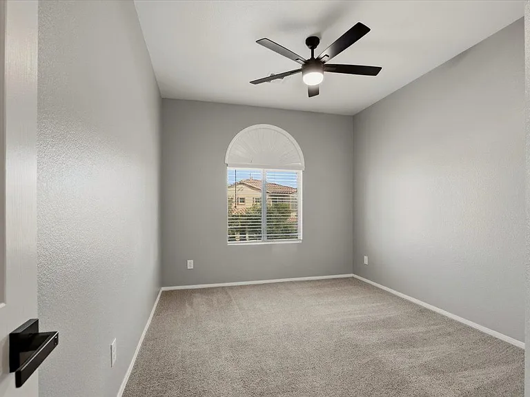 11744 Cruz Bay Ct — Photo 17