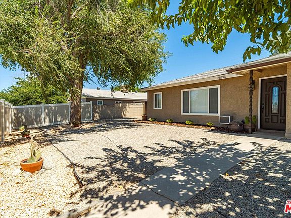 4th image of 38538 30th St E
