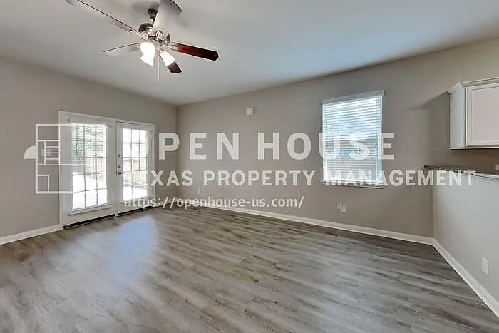 9156 Nina Rd — Photo 4