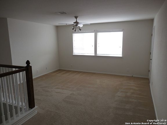 3rd image of 321 Loch Lomond Dr