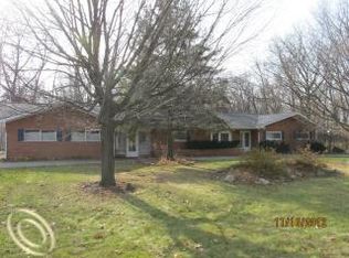 12450 Jacoby, Milford, MI 48380