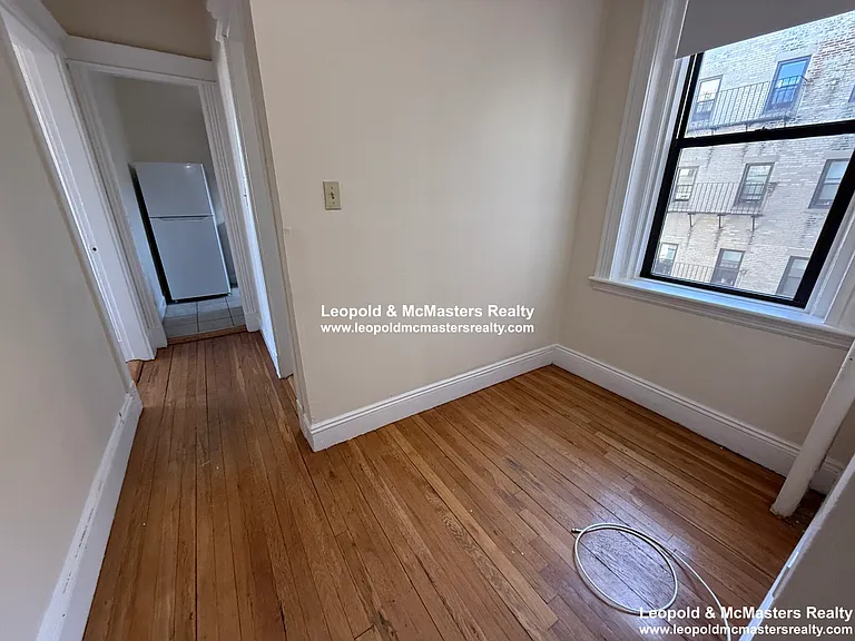 1124 Commonwealth Ave — Photo 97