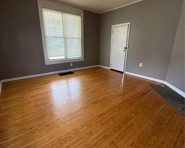 5536 Scott St #1 — Photo 3