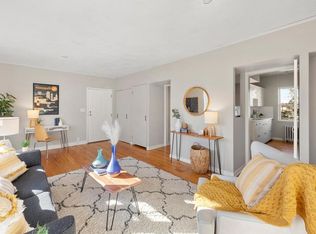 3126 W Bde Maka Ska Blvd APT 411, Minneapolis, MN 55416