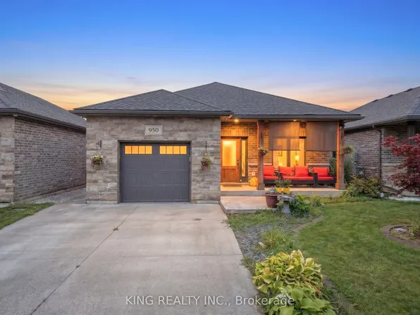 950 Ellrose Ave, Windsor, ON N8Y 3W9