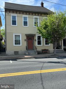 48 E Main St, Mount Joy, PA, 17552