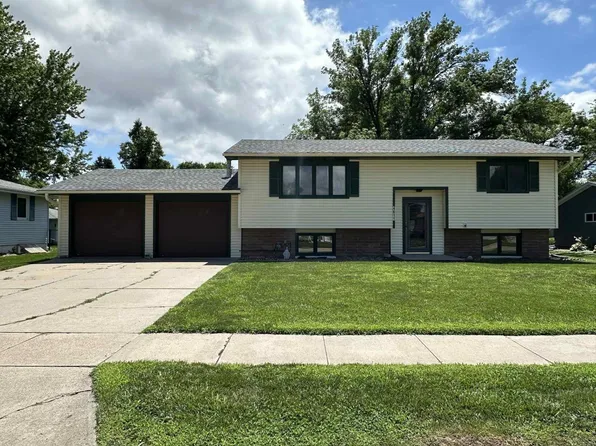 4611 29th St, Columbus, NE 68601