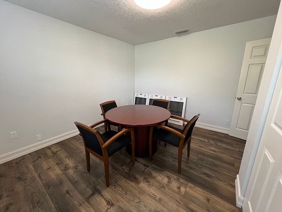 Guest Room 1