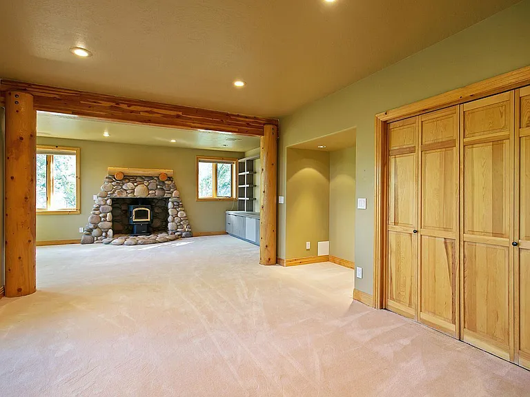 10134 S Wasatch Blvd — Photo 25