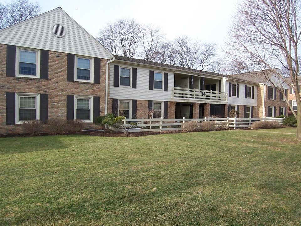 1st image of 2555 Abbington Dr SE