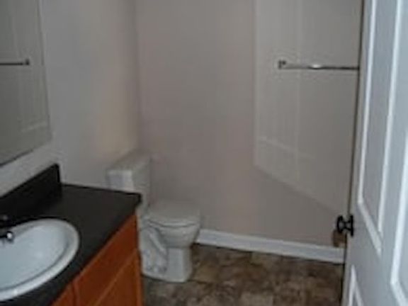 3rd image of 1201 Grove Ct #1212