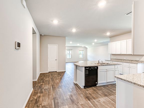 5th image of 5708 Berriweather Dr